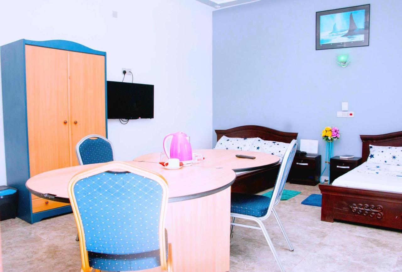 Nora Hotel Cotonou Luaran gambar
