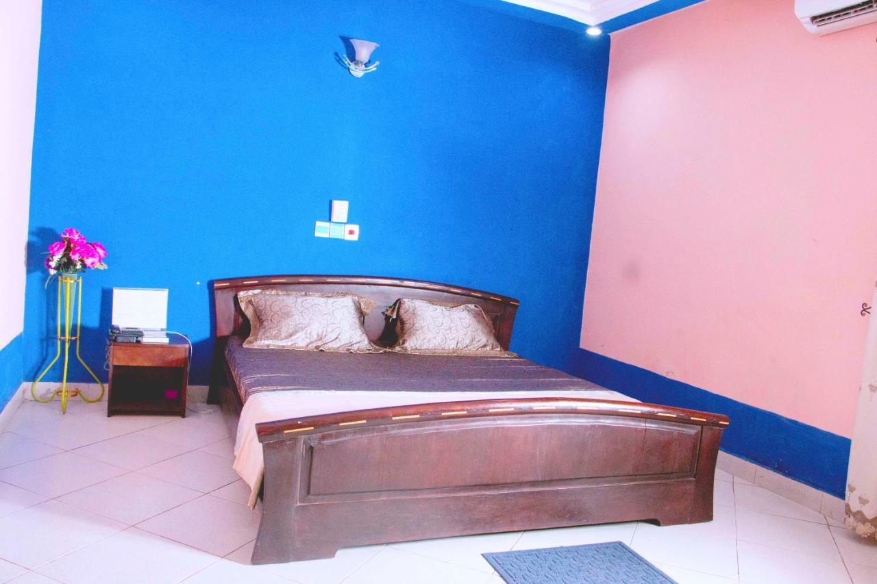 Nora Hotel Cotonou Luaran gambar