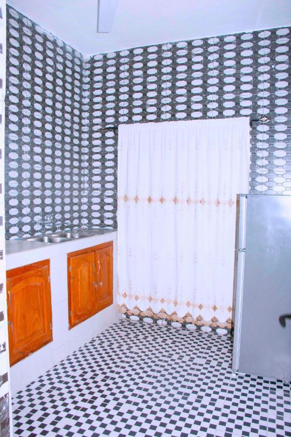 Nora Hotel Cotonou Luaran gambar