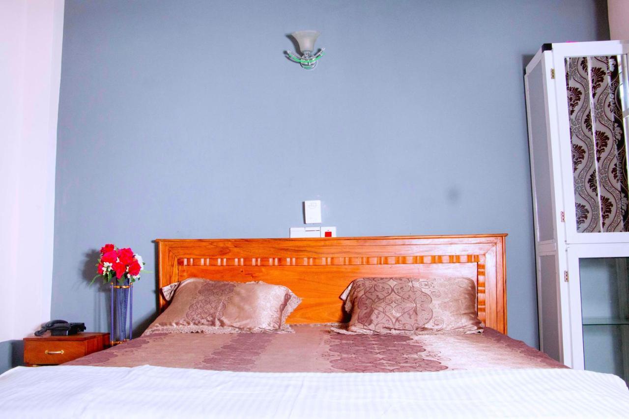 Nora Hotel Cotonou Luaran gambar